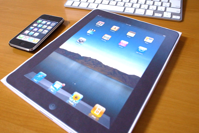 iPadペーパークラフトの写真
