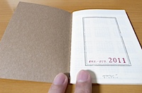 トラベラーズノート パスポートサイズ 2011 週間ダイアリーの写真