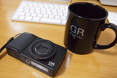GR DIGITAL IV 予約特典 マグカップの写真